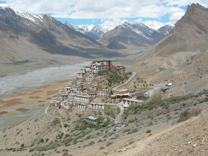     (Key Gompa),  (30 )