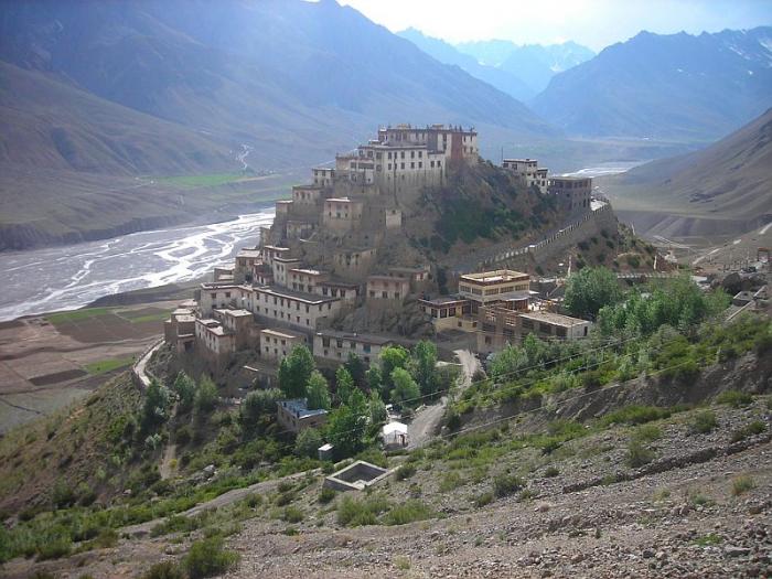    (Key Gompa),  (30 )