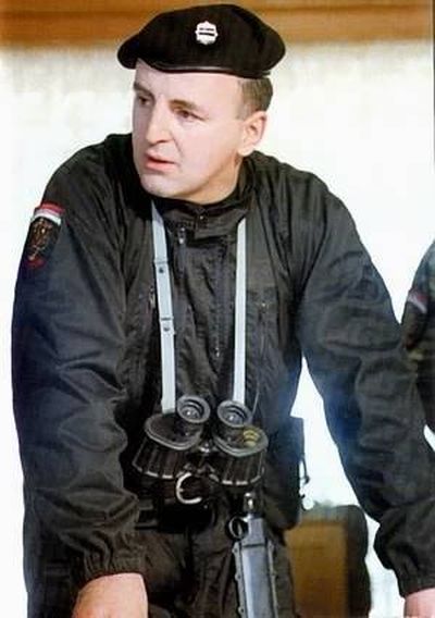 Желько Ражнатович - гроза врагов Сербии (14 фото) Желько Ражнатович - гроза врагов Сербии (14 фото)