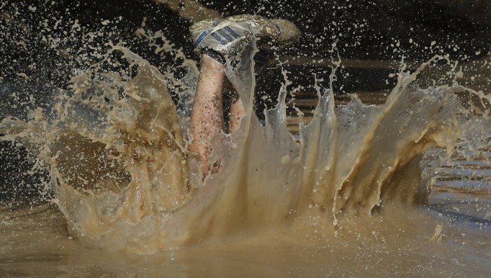   (Mud Race)   (29 )