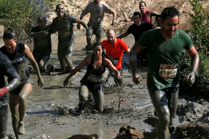   (Mud Race)   (29 )