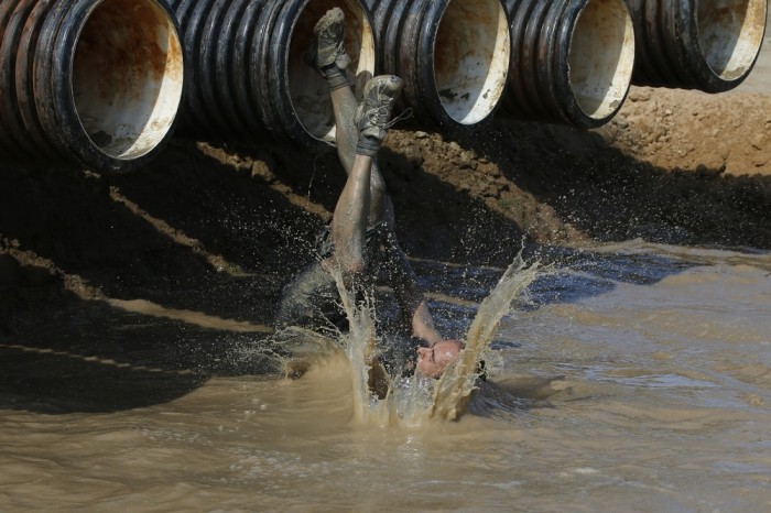   (Mud Race)   (29 )