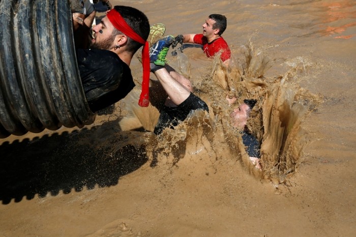   (Mud Race)   (29 )