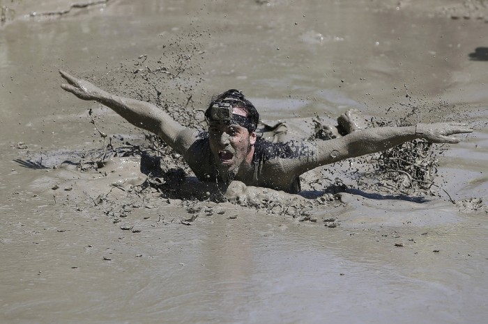   (Mud Race)   (29 )