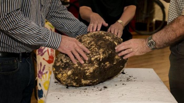 Археологи попробовали на вкус масло, возрастом 2000 лет (3 фото) Археологи попробовали на вкус масло, возрастом 2000 лет (3 фото)