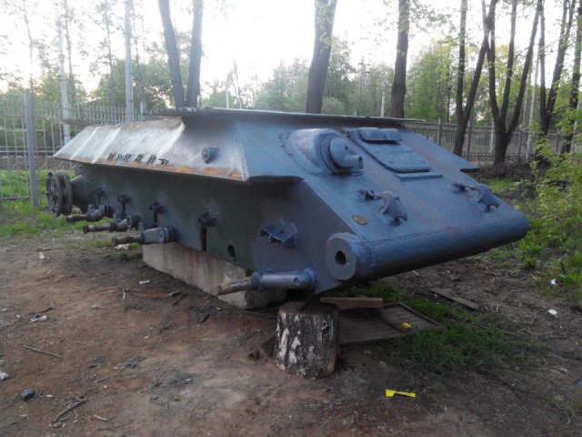 Восстановление танка Т-34 (49 фото) Восстановление танка Т-34 (49 фото)