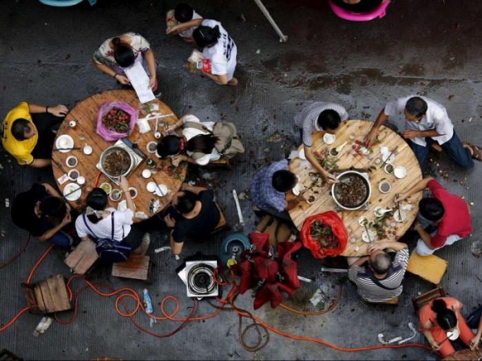 Фестиваль собачьего мяса в Китае (10 фото) Фестиваль собачьего мяса в Китае (10 фото)