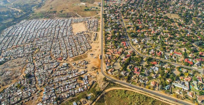 Аэрофотография: между богатством и бедностью (11 фото) Аэрофотография: между богатством и бедностью (11 фото)