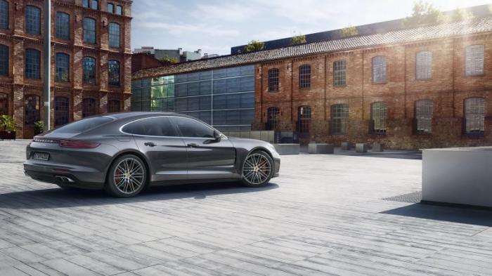  Porsche  Panamera   (27 )