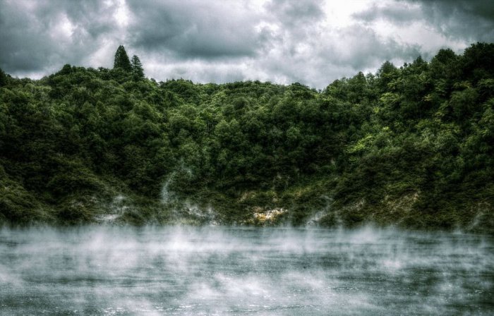 Самое горячее озеро в мире (5 фото) Самое горячее озеро в мире (5 фото)