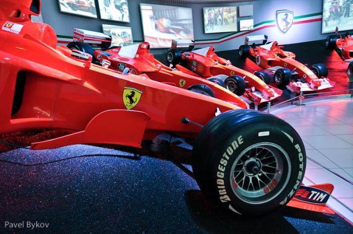  Ferrari   (45 )