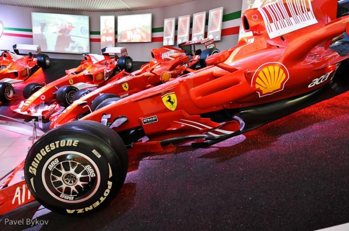  Ferrari   (45 )