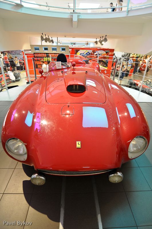  Ferrari   (45 )