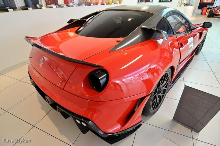  Ferrari   (45 )