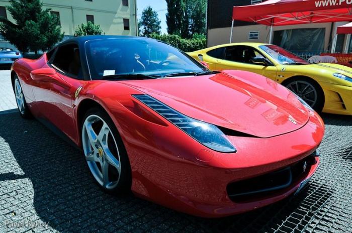 Ferrari   (45 )