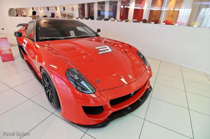  Ferrari   (45 )