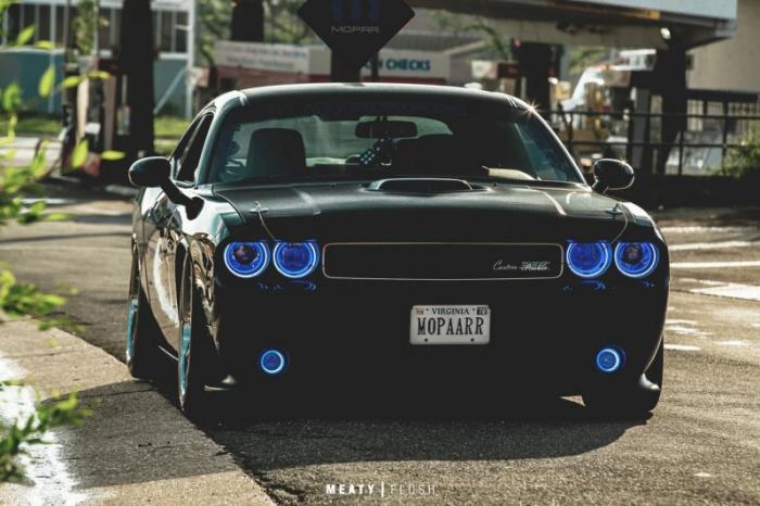 Dodge Challenger     stance   (10 )