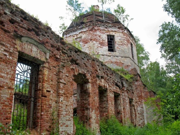 Малоизвестные достопримечательности Подмосковья (8 фото) Малоизвестные достопримечательности Подмосковья (8 фото)