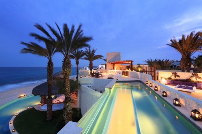   ,      35 000$   (11 )