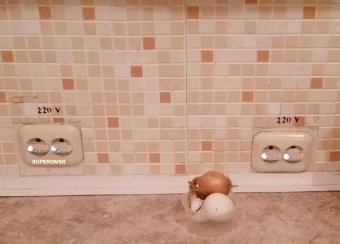       (2 )