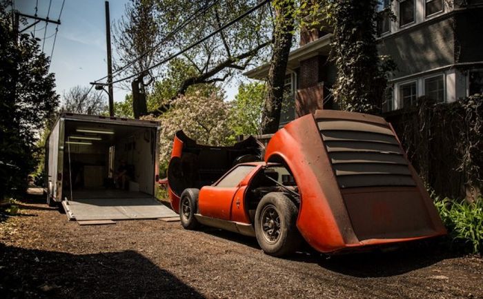   Lamborghini  28    (28 )