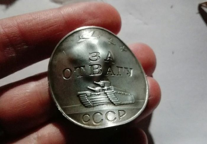          (3 )