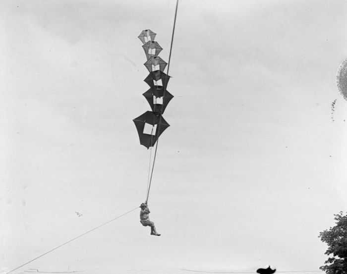  ,    (16 )