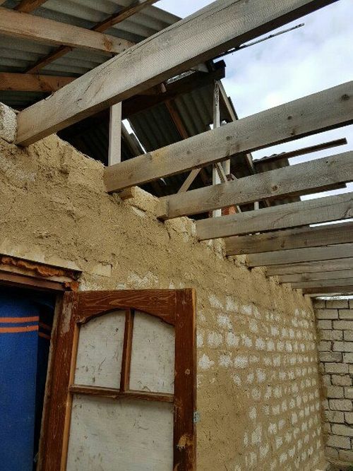 В Актобе обнаружили шестерых детей, живущих без родителей (6 фото) В Актобе обнаружили шестерых детей, живущих без родителей (6 фото)