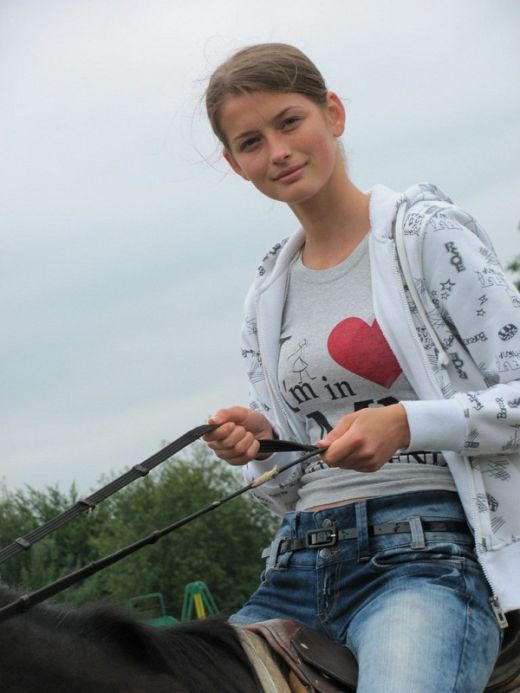 «Мисс Украина 2013» сбежала от итальянского мужа-миллиардера (9 фото) «Мисс Украина 2013» сбежала от итальянского мужа-миллиардера (9 фото)