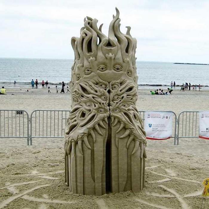 Восхитительные фигуры из песка (18 фото) Восхитительные фигуры из песка (18 фото)