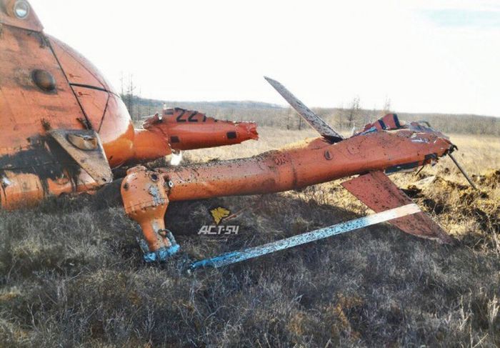 Твое лицо, когда выжил в авиакастрофе (10 фото) Твое лицо, когда выжил в авиакастрофе (10 фото)