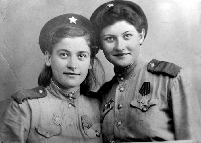 Великая Отечественная война глазами женщин (19 фото) Великая Отечественная война глазами женщин (19 фото)