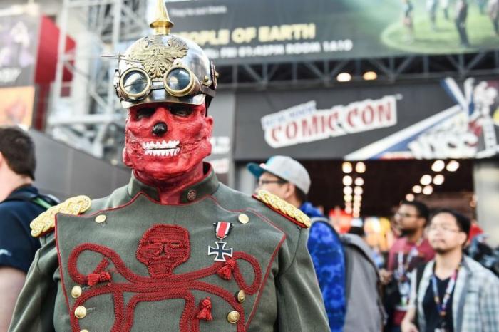  Comic Con 2016  - (10 )