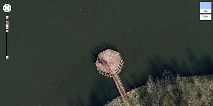 Шокирующие сцены, попавшие на фото компании Google (10 фото) Шокирующие сцены, попавшие на фото компании Google (10 фото)