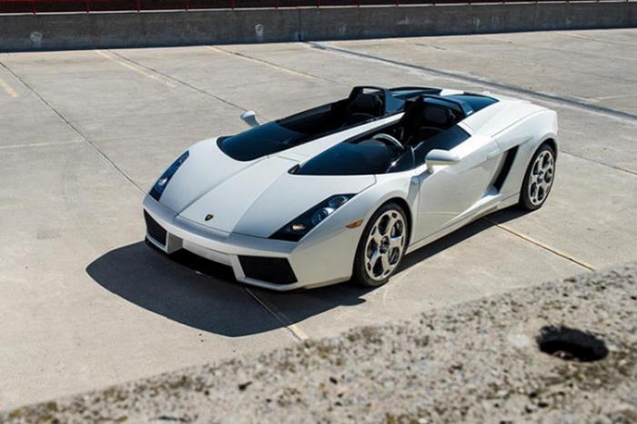 Lamborghini    (23 )