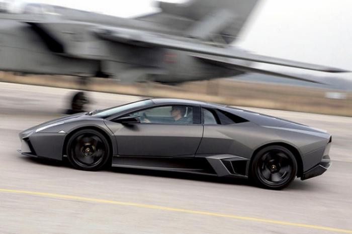 Lamborghini    (23 )