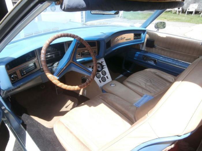   Tucker Torpedo 1946  (18 )