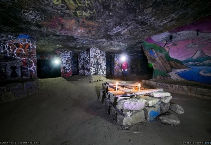 Катакомбы Парижа (16 фото) Катакомбы Парижа (16 фото)
