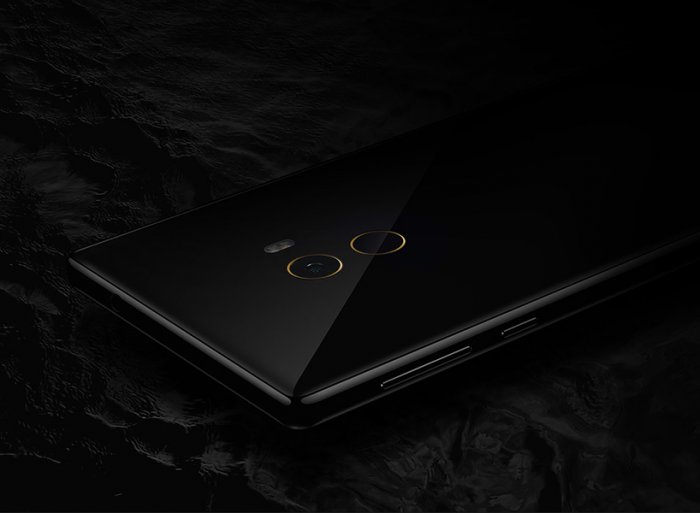 Xiaomi Mi Mix: больше большого и без рамки (7 фото) Xiaomi Mi Mix: больше большого и без рамки (7 фото)