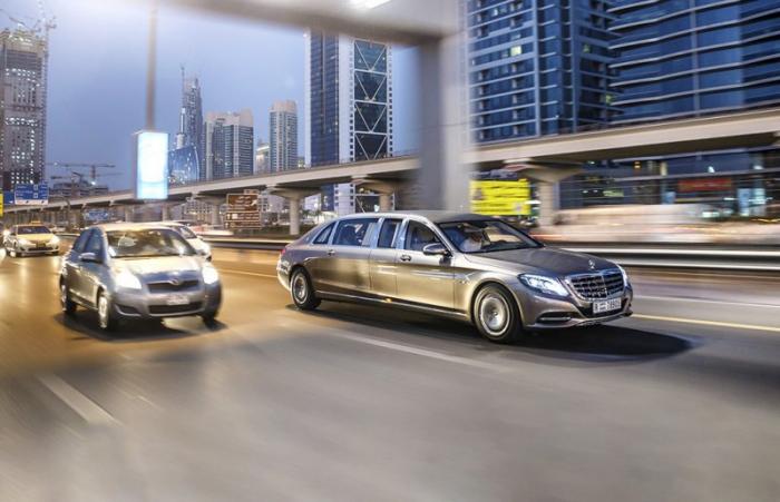   Mercedes-Maybach Pullman (15 )