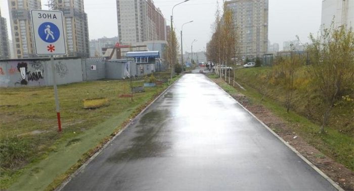 «Ремонт» пешеходной дорожи с помощью фотошопа (4 фото) «Ремонт» пешеходной дорожи с помощью фотошопа (4 фото)
