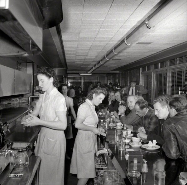   1940-  (35 )