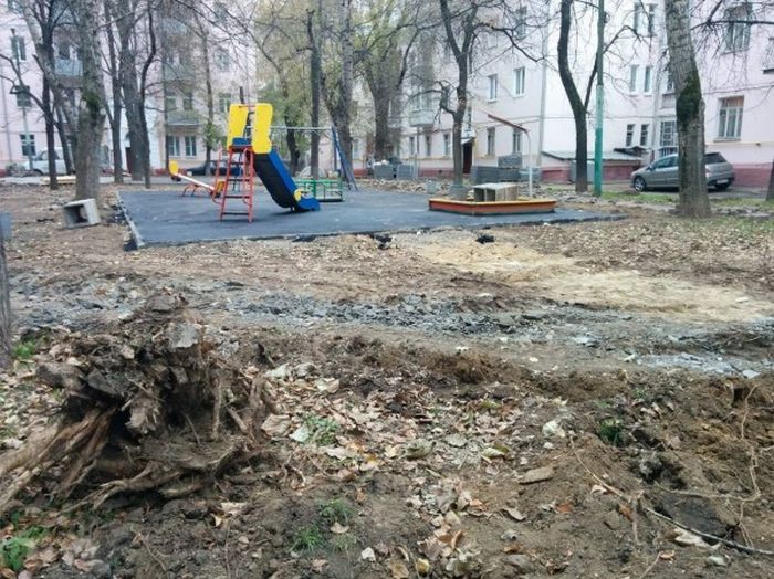Благоустройство детской площадки во дворе жилого дома (6 фото) Благоустройство детской площадки во дворе жилого дома (6 фото)