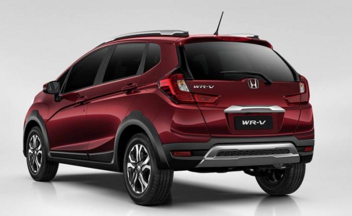   Honda WR-V:   (9  + 1 )