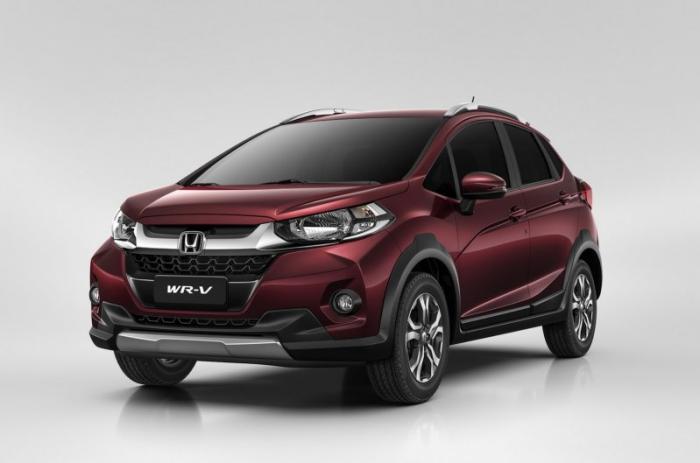   Honda WR-V:   (9  + 1 )