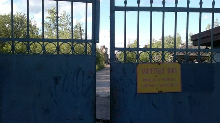 Экскурсия по киношному Сталинграду в Колпино (14 фото) Экскурсия по киношному Сталинграду в Колпино (14 фото)