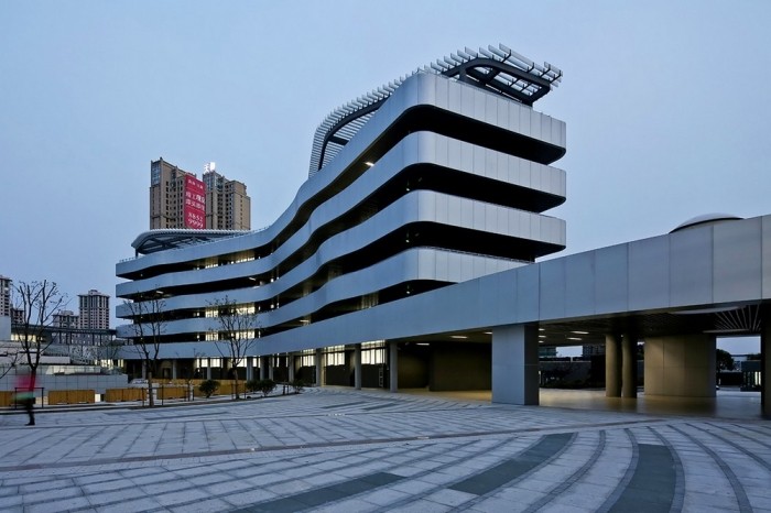 Средняя школа в Китае (15 фото) Средняя школа в Китае (15 фото)
