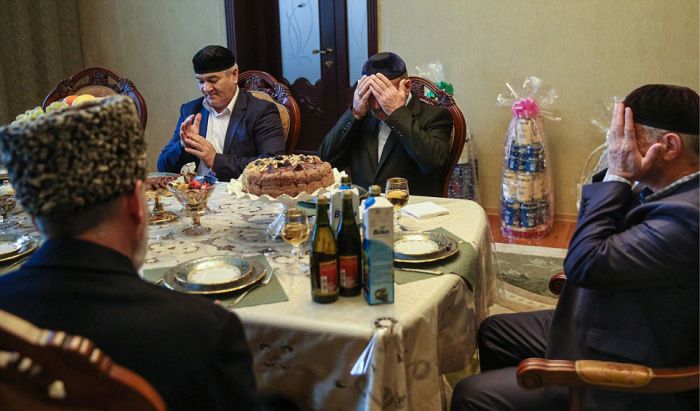 Как празднуют традиционные чеченские свадьбы в Грозном (29 фото) Как празднуют традиционные чеченские свадьбы в Грозном (29 фото)