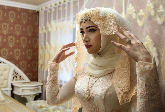 Как празднуют традиционные чеченские свадьбы в Грозном (29 фото) Как празднуют традиционные чеченские свадьбы в Грозном (29 фото)
