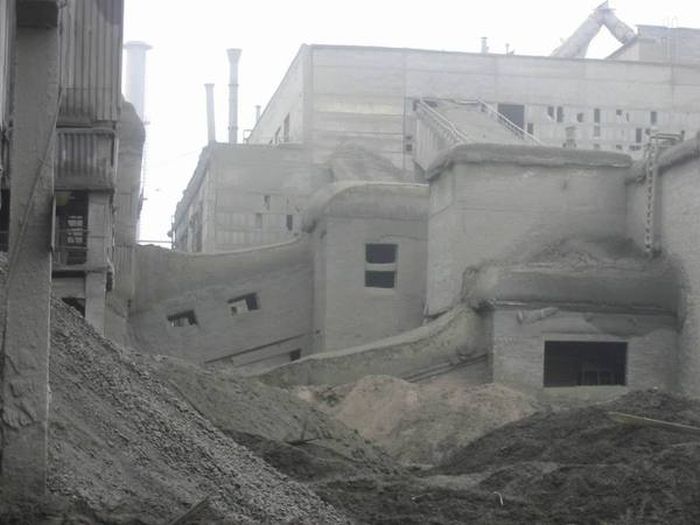 Небольшая экскурсия по цементному заводу (6 фото) Небольшая экскурсия по цементному заводу (6 фото)
